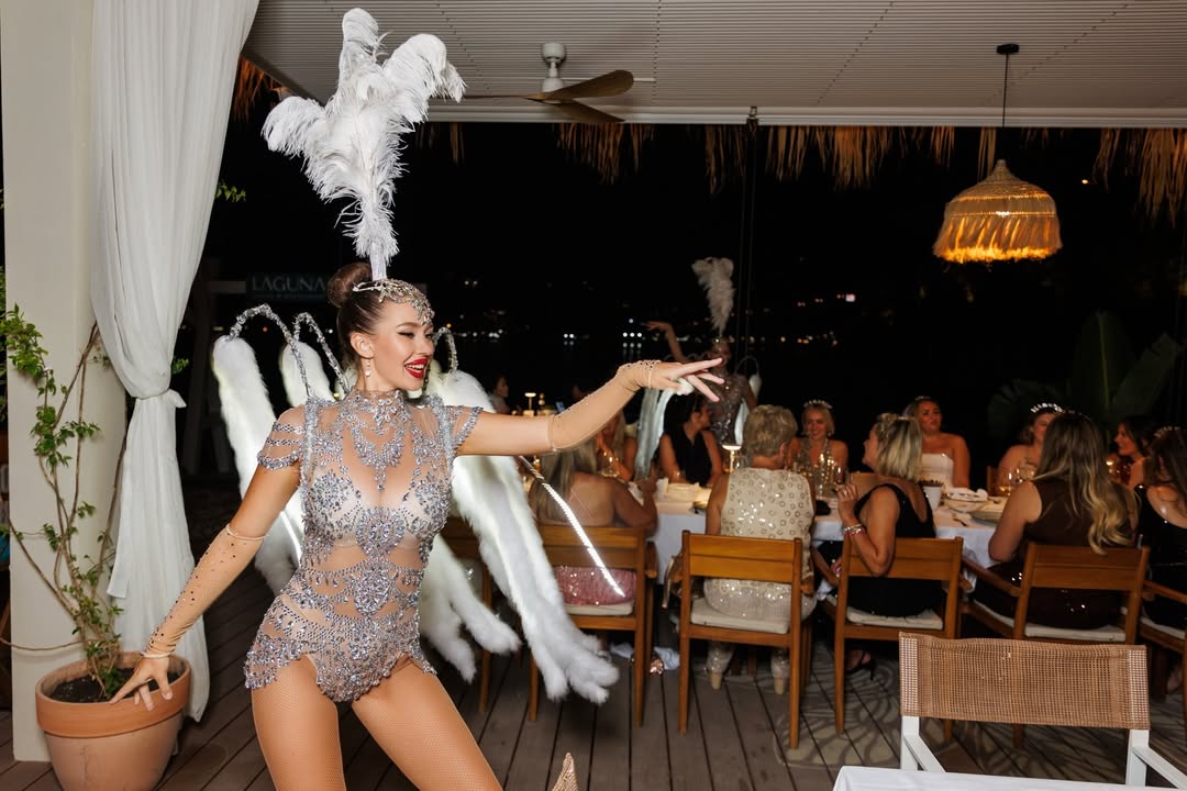 Elegance and sparkle — cabaret show
